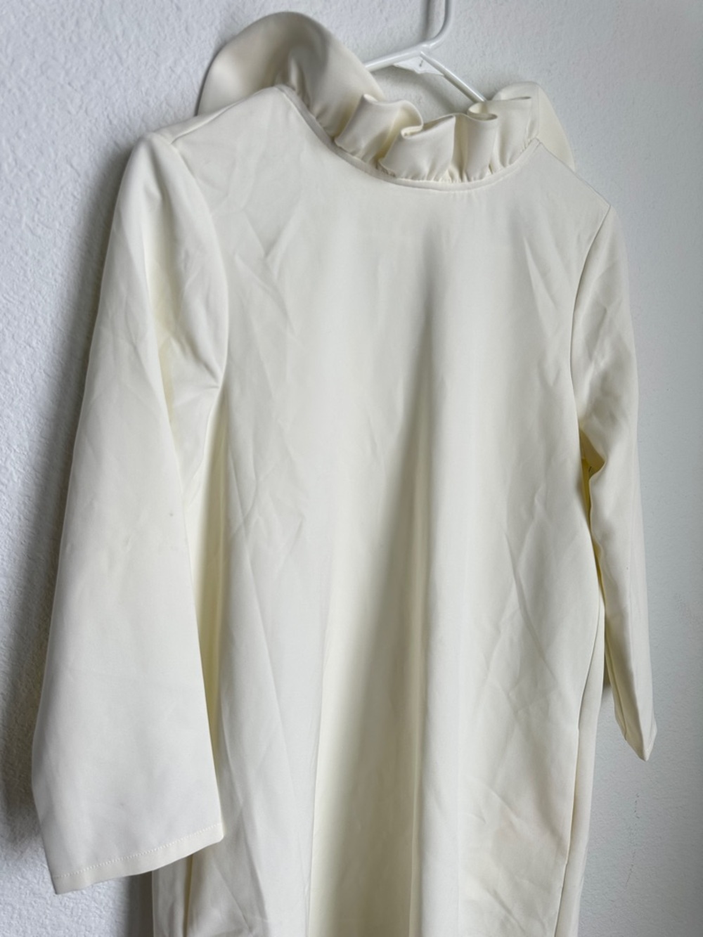 Pomander Place white Daphne Dress Tuckernuck sz Small Long Sleeve Ruffle Collar - Picture 7 of 16